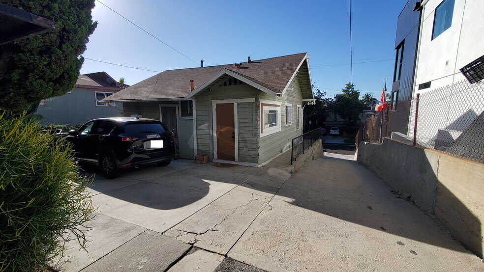 More Photos Of 756 Hyperion Ave, Los Angeles Apartments For Sale