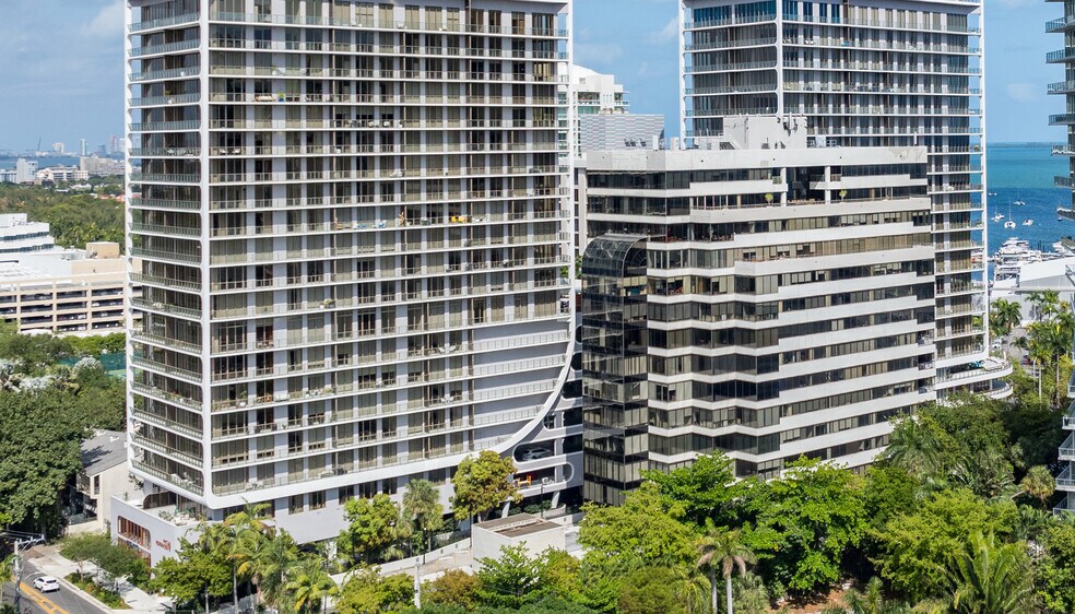 More Photos Of 2665 S Bayshore Dr, Coconut Grove Office For Lease