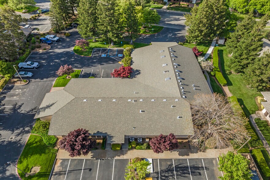 More Photos Of 1367 E Lassen Ave, Chico Office For Sale