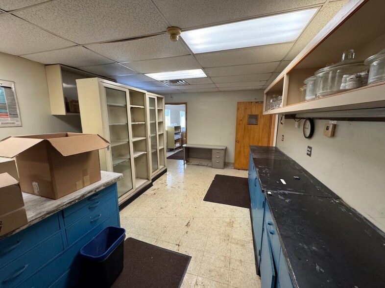 More Photos Of 1025 Concord Ave, Columbus Office For Sale