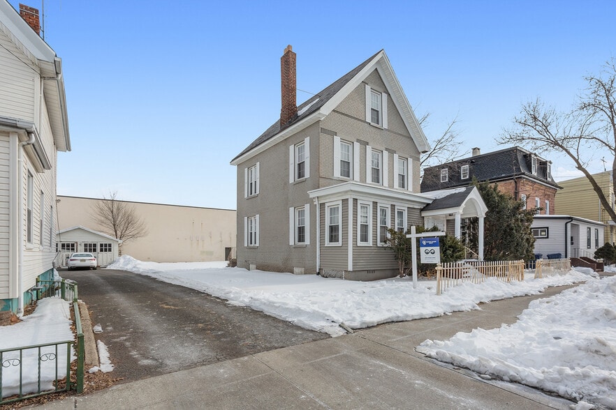 More Photos Of 118 Hudson St, Hackensack Office For Sale