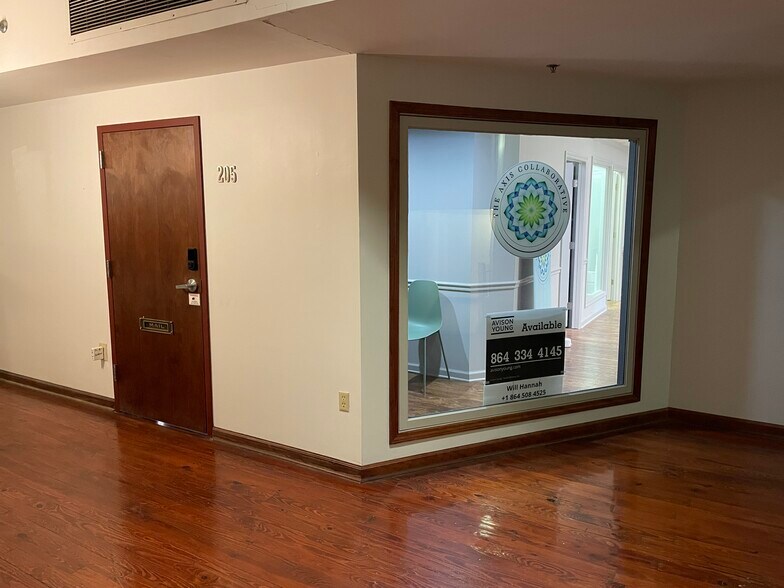 More Photos Of 200 N Main St, Greenville Office Residential For Lease