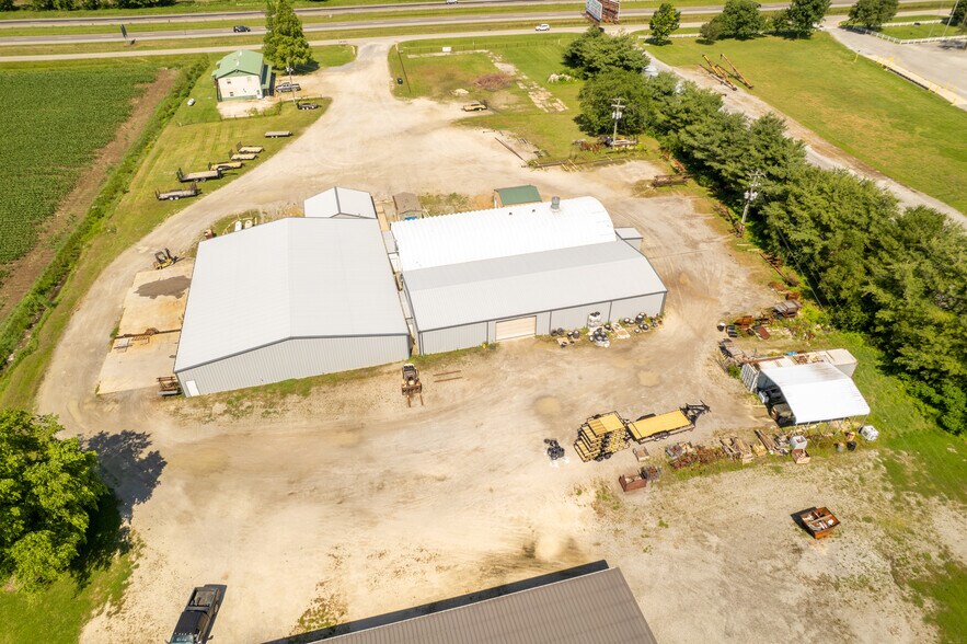 More Photos Of 2946 State Highway V, Matthews Warehouse For Sale
