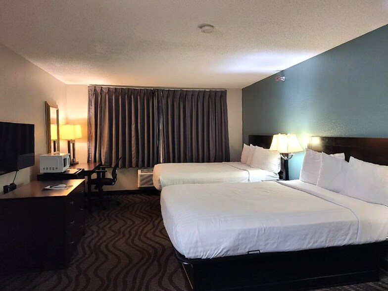 More Photos Of 3939 N 26th St, Lincoln Hotel For Sale