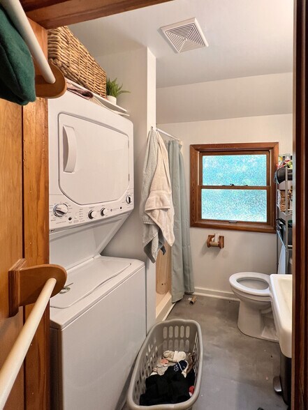 More Photos Of 1275 Tunnel Rd, Asheville Medical For Sale