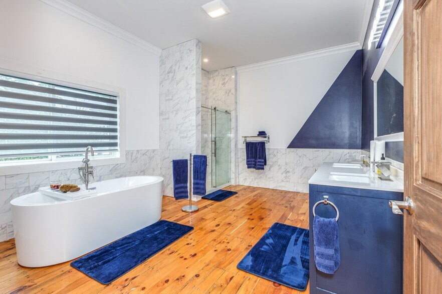 More Photos Of 275 Jenness Pond Rd, Northwood Hotel For Sale