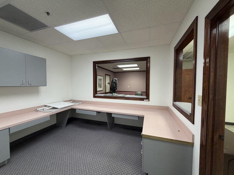 More Photos Of 6000 Joe Frank Harris Pky NW, Adairsville Healthcare For Lease