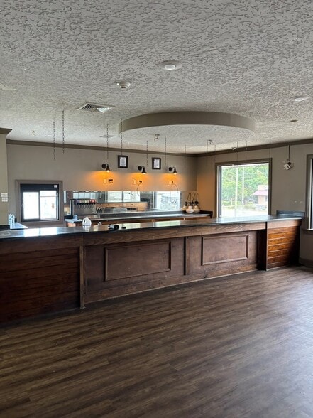 More Photos Of 1305 Baytree Rd, Valdosta Freestanding For Sale