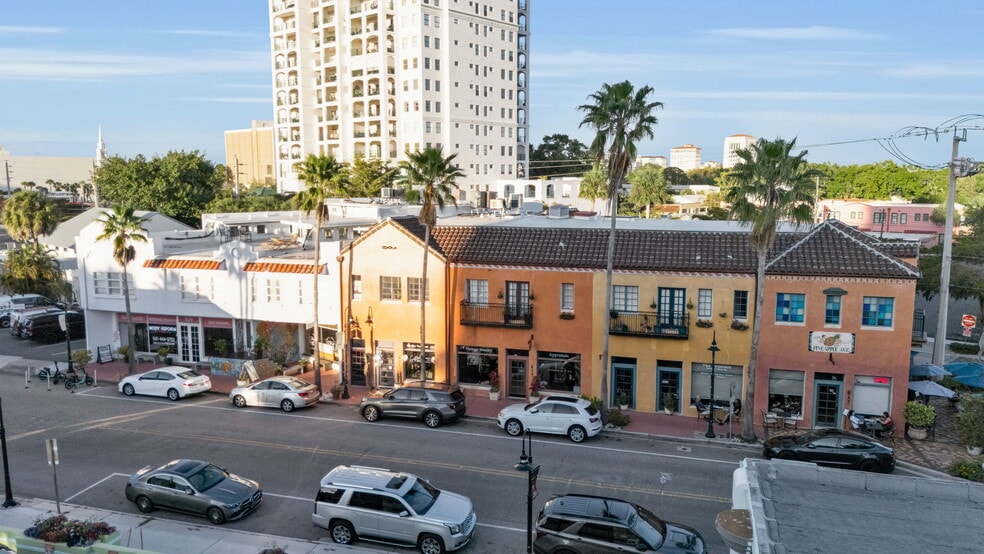 More Photos Of 530-536 S Pineapple Ave, Sarasota Storefront Retail Residential For Sale