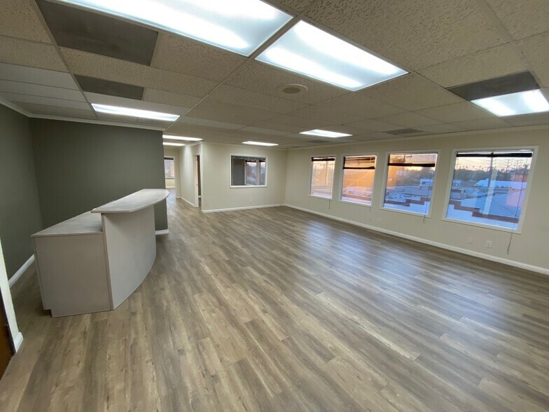 More Photos Of 1314 W Glenoaks Blvd, Glendale Loft Creative Space For Lease