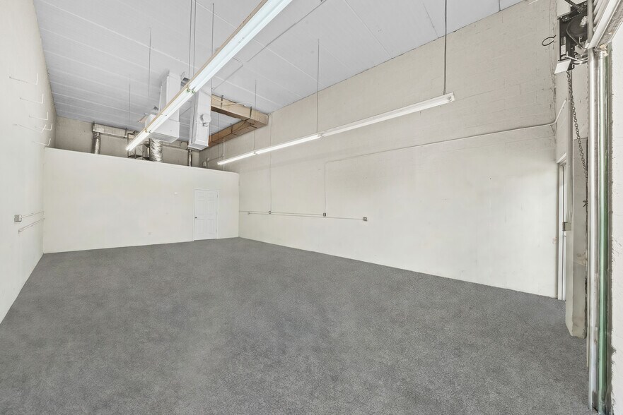 More Photos Of 1791 Blount Rd, Pompano Beach Warehouse For Sale