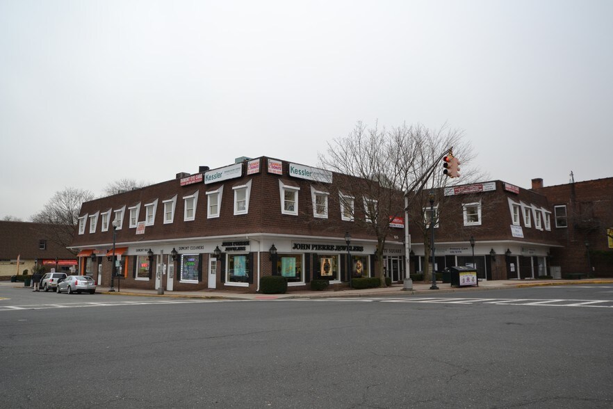 More Photos Of 125 Washington Ave, Dumont Unknown For Lease