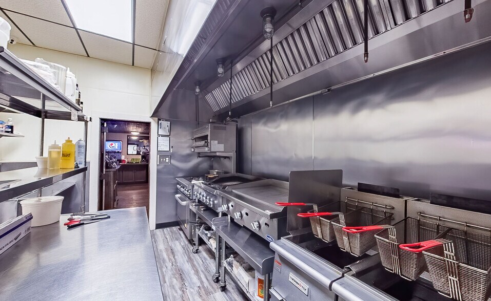 More Photos Of 184 Jamison City Rd, Benton Restaurant For Sale