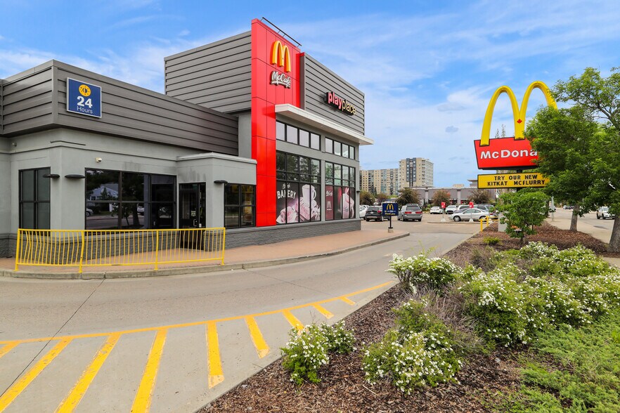 More Photos Of 13310 111 Av NW, Edmonton Unknown For Lease