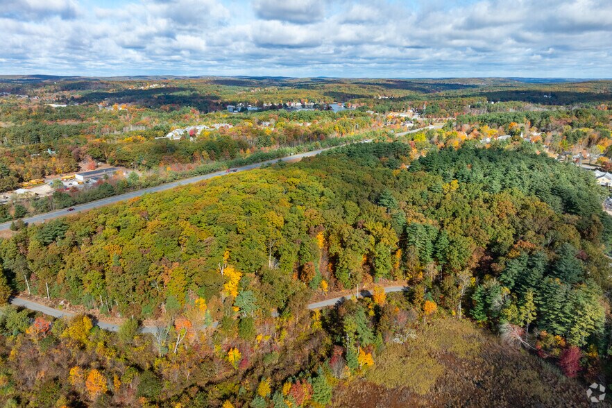 More Photos Of 277 Main St, Sturbridge Land For Lease