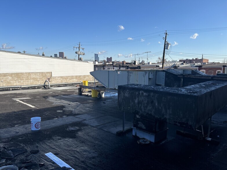 More Photos Of 901-909 S Carey St, Baltimore Warehouse For Sale