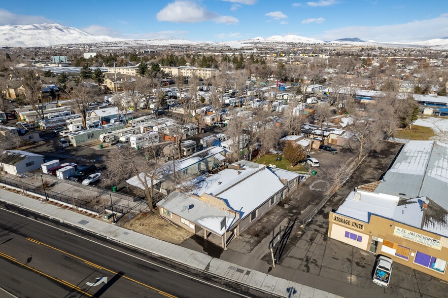 More Photos Of 1940 Prater Way, Sparks Storefront Retail Residential For Lease