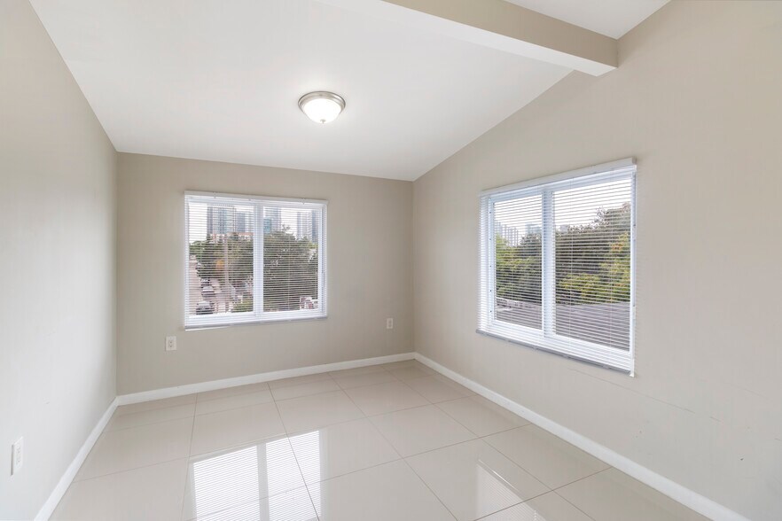 More Photos Of 268 NW 34th St, Miami Apartments For Sale