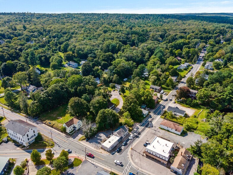 More Photos Of 1 Spring St, Hope Valley Restaurant For Sale