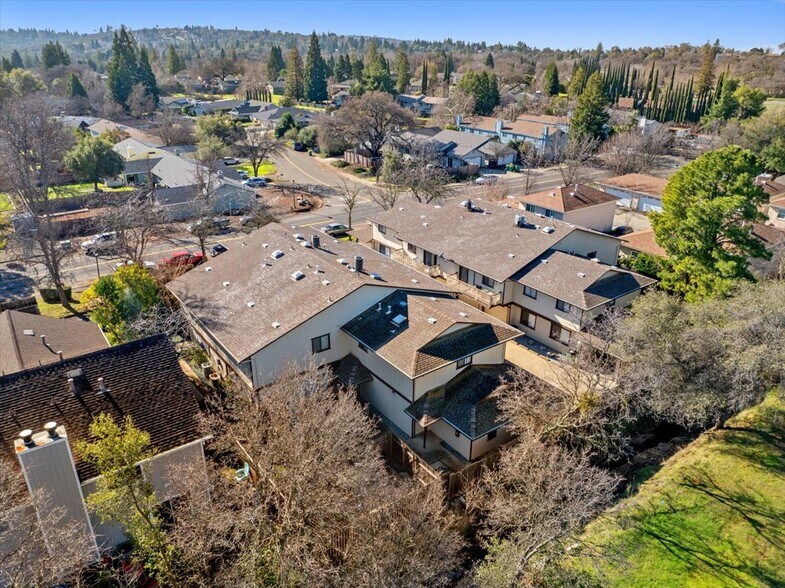 More Photos Of 3337 La Canada Dr, Cameron Park Apartments For Sale