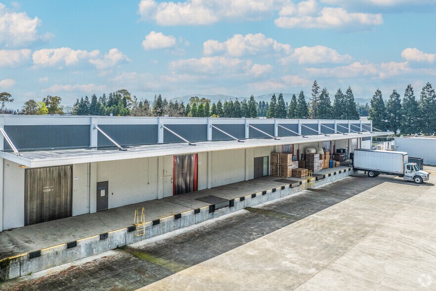 More Photos Of 4550 Norris Canyon Rd, San Ramon Research And Development For Lease