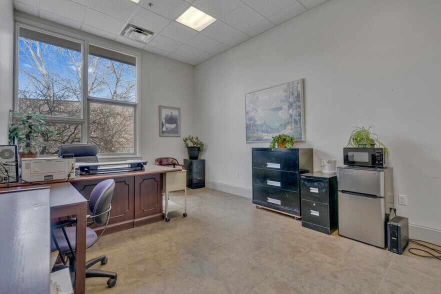 More Photos Of 38 Rainbow Ln, Sanford Warehouse For Sale