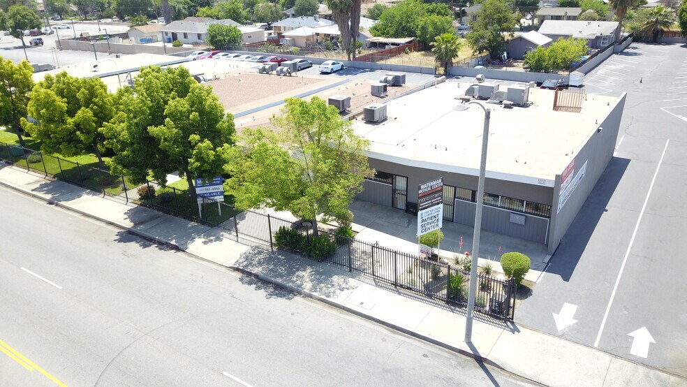 More Photos Of 1384 N Waterman Ave, San Bernardino Office For Lease