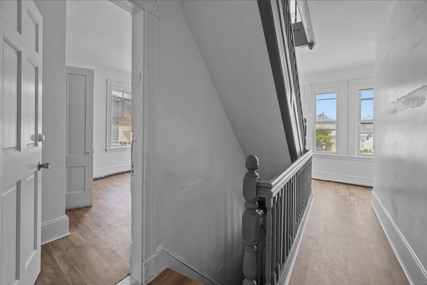 More Photos Of 49-51 County St, New Bedford Apartments For Sale