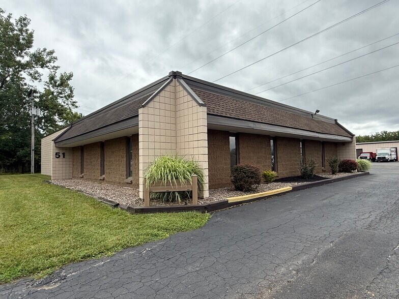 Primary Photo Of 51 N America Dr, West Seneca Office For Lease