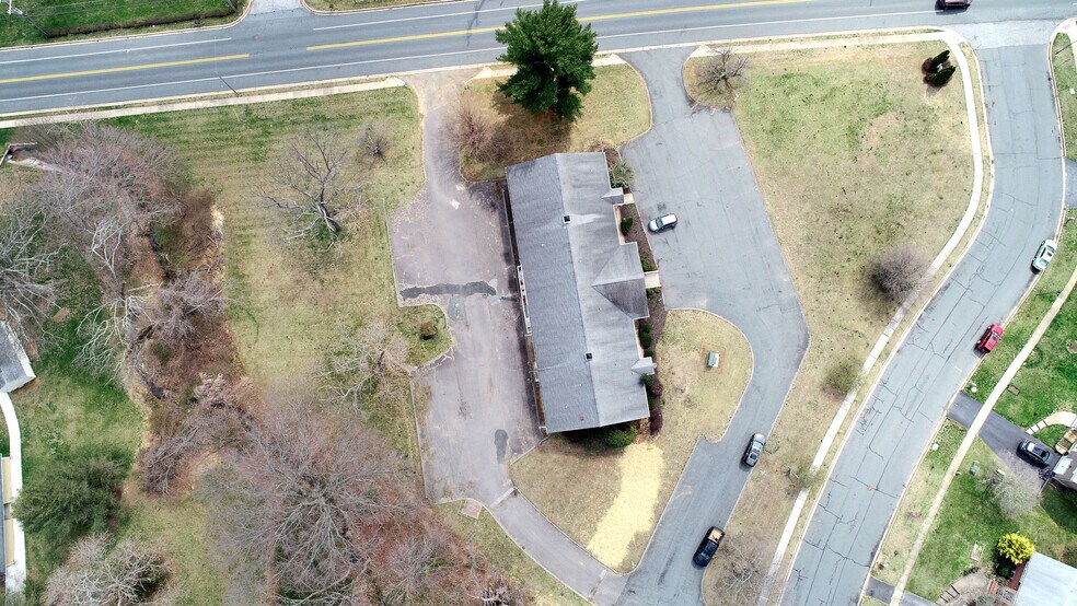 More Photos Of 715 S Shamrock Rd, Bel Air Office Residential For Sale