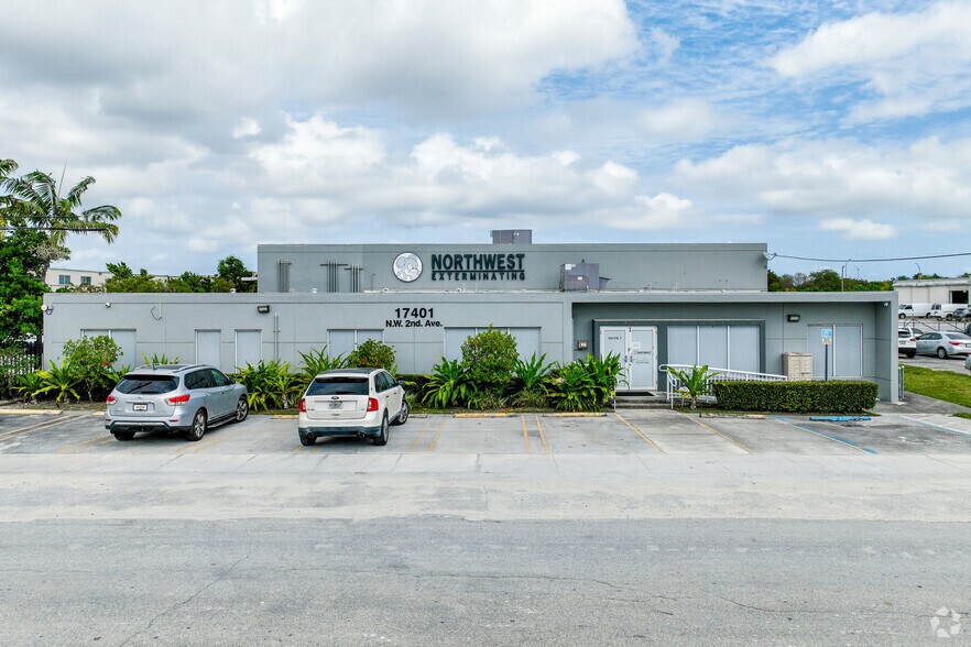 More Photos Of 17401 NW 2nd Ave, Miami Warehouse For Lease