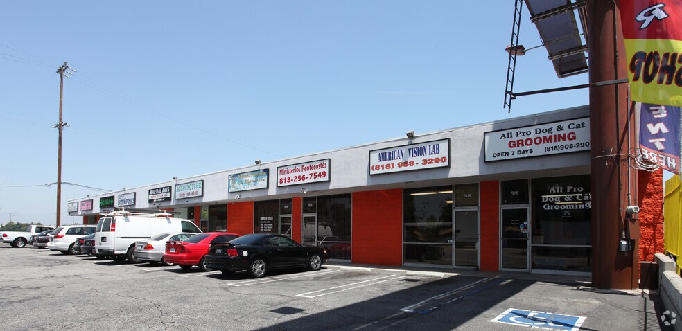 More Photos Of 7816-7834 Balboa Blvd, Van Nuys Unknown For Lease