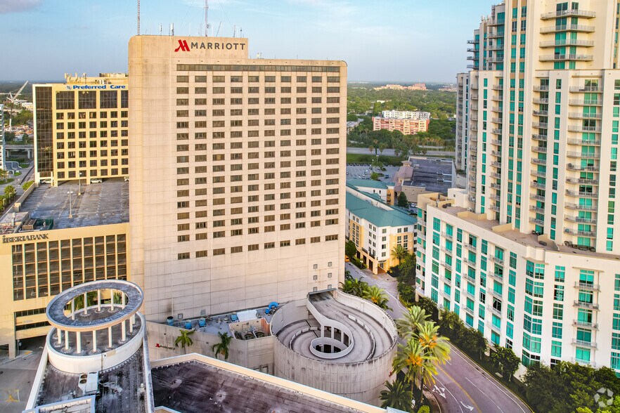 More Photos Of 9090 S Dadeland Blvd, Miami Hotel For Lease