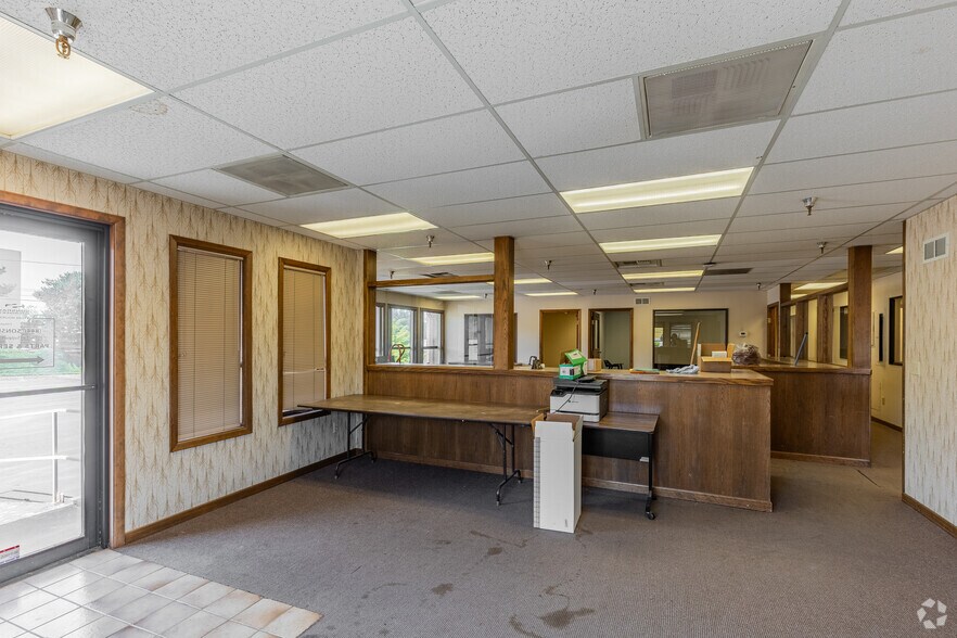 More Photos Of 6455 NE Columbia Blvd, Portland Warehouse For Lease
