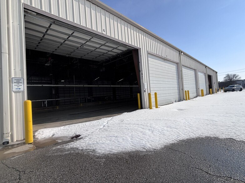 More Photos Of 1851 Industrial Dr, Celina Distribution For Lease