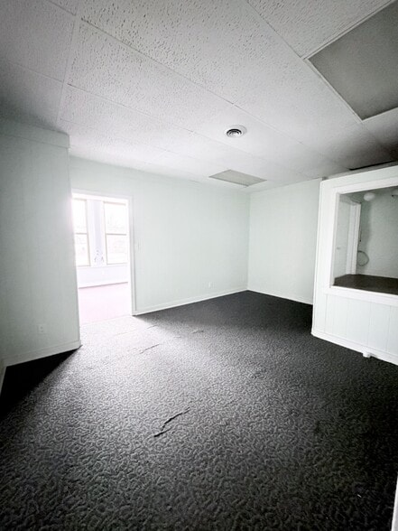 More Photos Of 5501 E Washington St, Indianapolis Storefront Retail Office For Sale