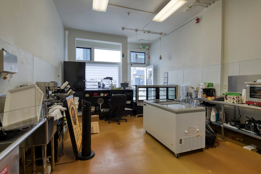 More Photos Of 449-451 9th St, San Francisco Apartments For Sale