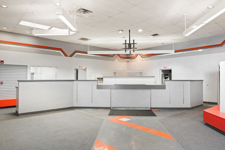 More Photos Of 417-425 W 2nd Ave, Spokane Medical For Lease