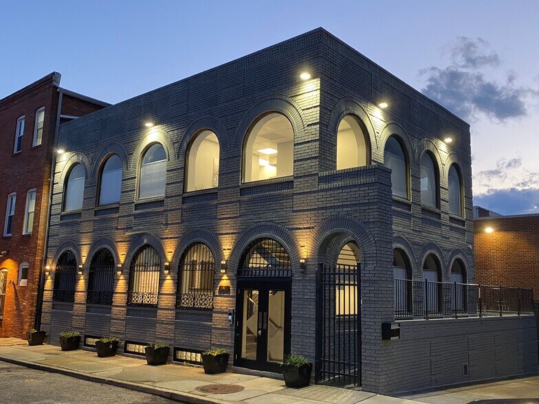 Primary Photo Of 4 N Exeter St, Baltimore Loft Creative Space For Lease