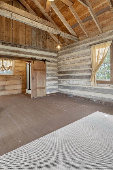 More Photos Of 221 John Ray Ln, Eastaboga Industrial For Sale