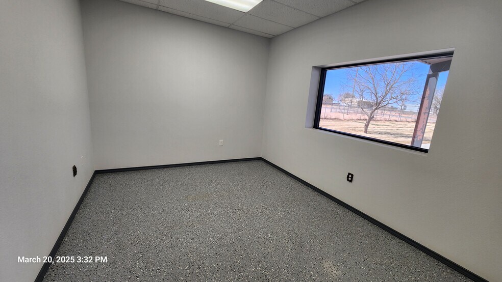 More Photos Of 4516 County Rd 130, Midland Warehouse For Sale