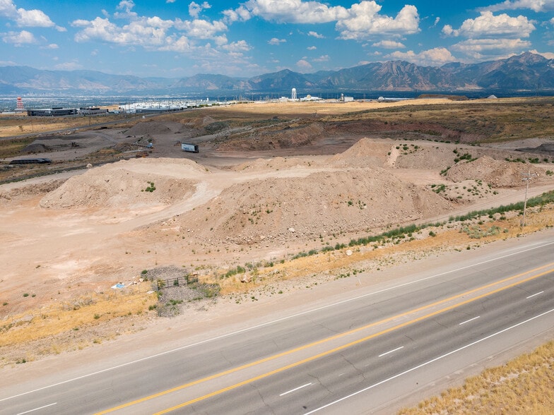 More Photos Of 7479 W 5400 S 5400 S, West Valley City Industrial For Lease