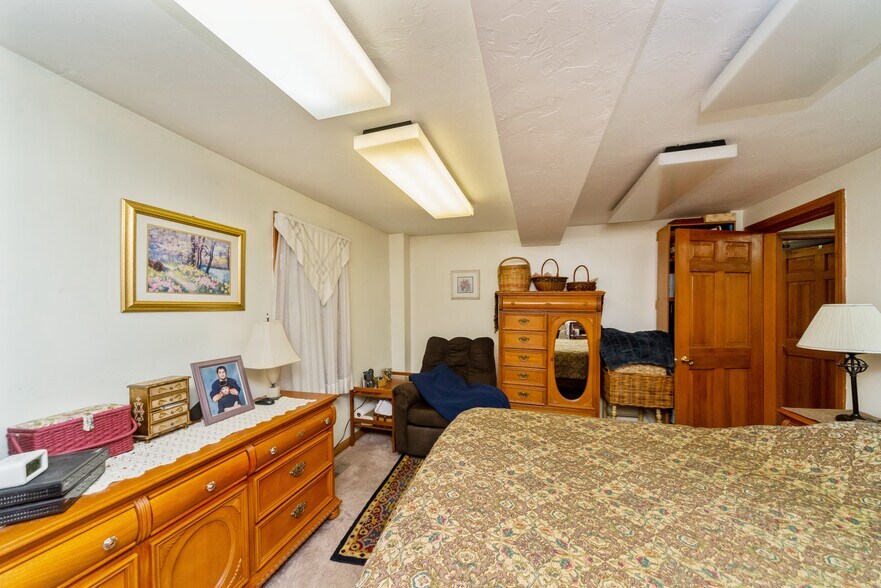 More Photos Of 205 Walnut St, Framingham Office Residential For Sale