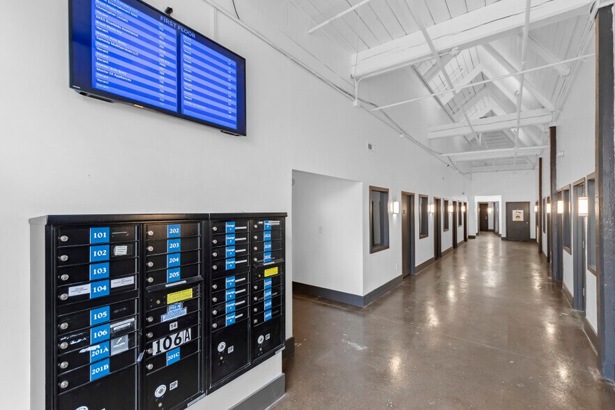 More Photos Of 67 Maplewood St, Malden Office For Lease