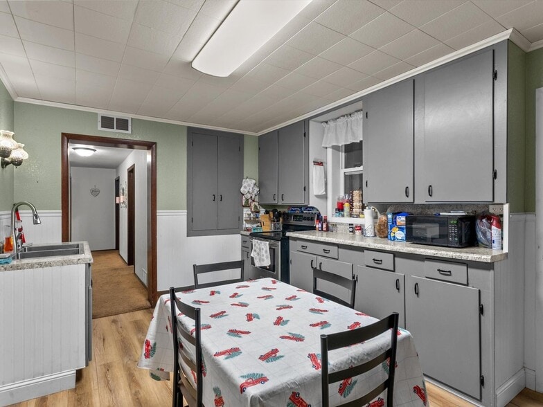 More Photos Of N9090 Dairyland Dr, Cleveland Industrial For Sale