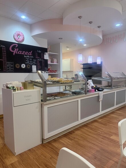 More Photos Of 3800 Colonel Glenn Hwy, Fairborn Unknown For Lease