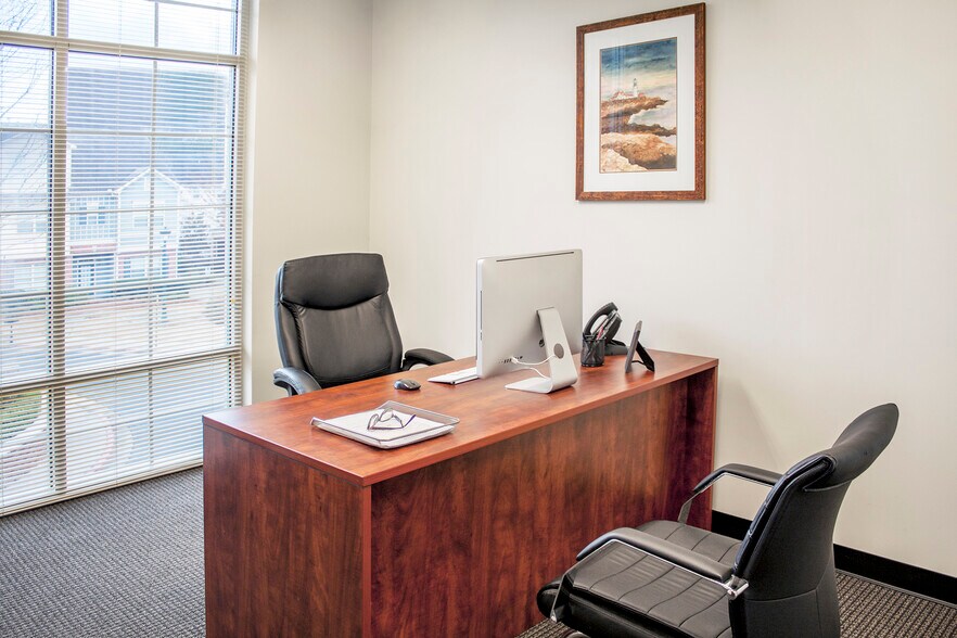 More Photos Of 1300 Ridenour Blvd, Kennesaw Office Residential For Lease