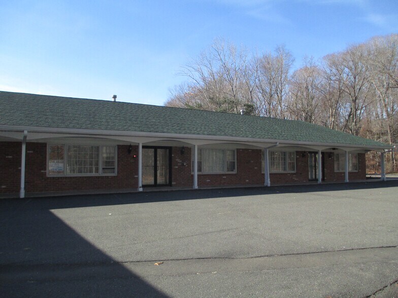 More Photos Of 477 Boston Post Rd, Orange Storefront Retail Office For Lease