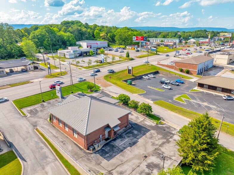 More Photos Of 4712 Hixson Pike, Hixson Bank For Sale