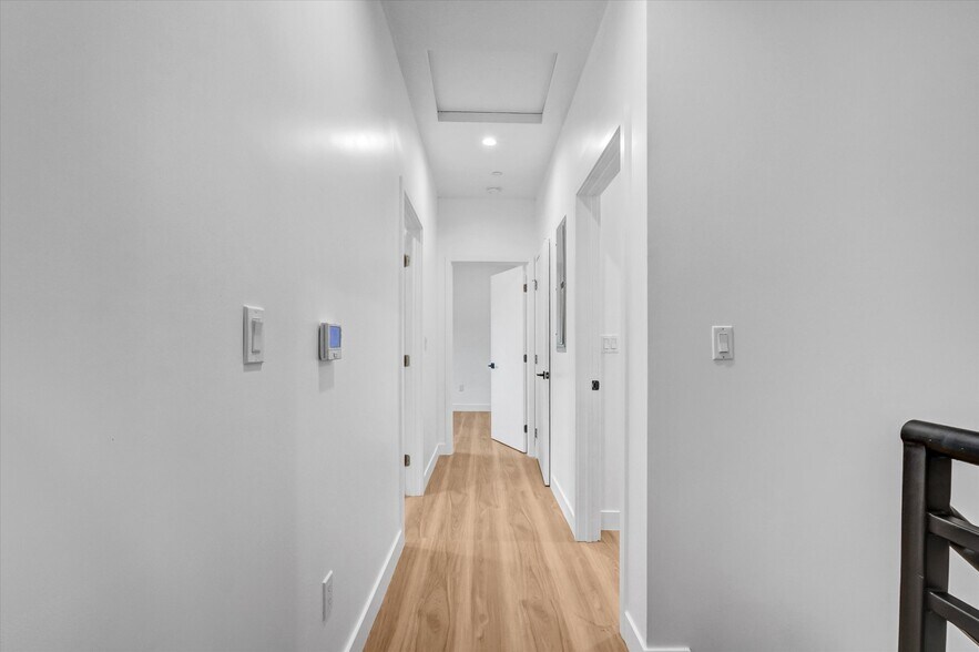 More Photos Of 7322 Newcastle Ave, Reseda Apartments For Sale